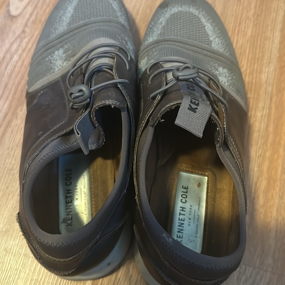 Kenneth Cole Brown Shoes - Picture 3 of 4